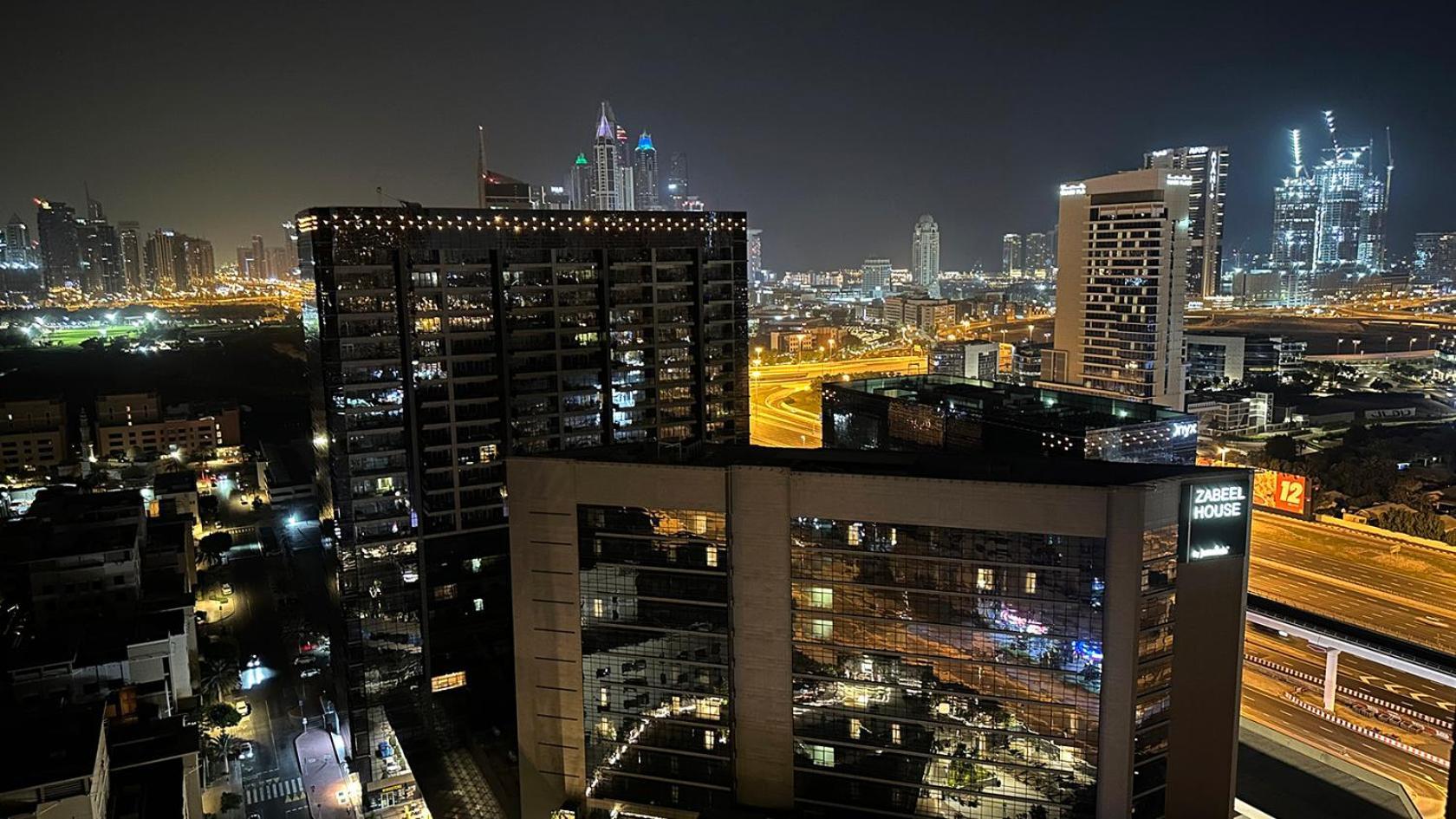 Nomad Partition Room In Barsha Heights 3 Mins To Icm Metro Dubai Bagian luar foto
