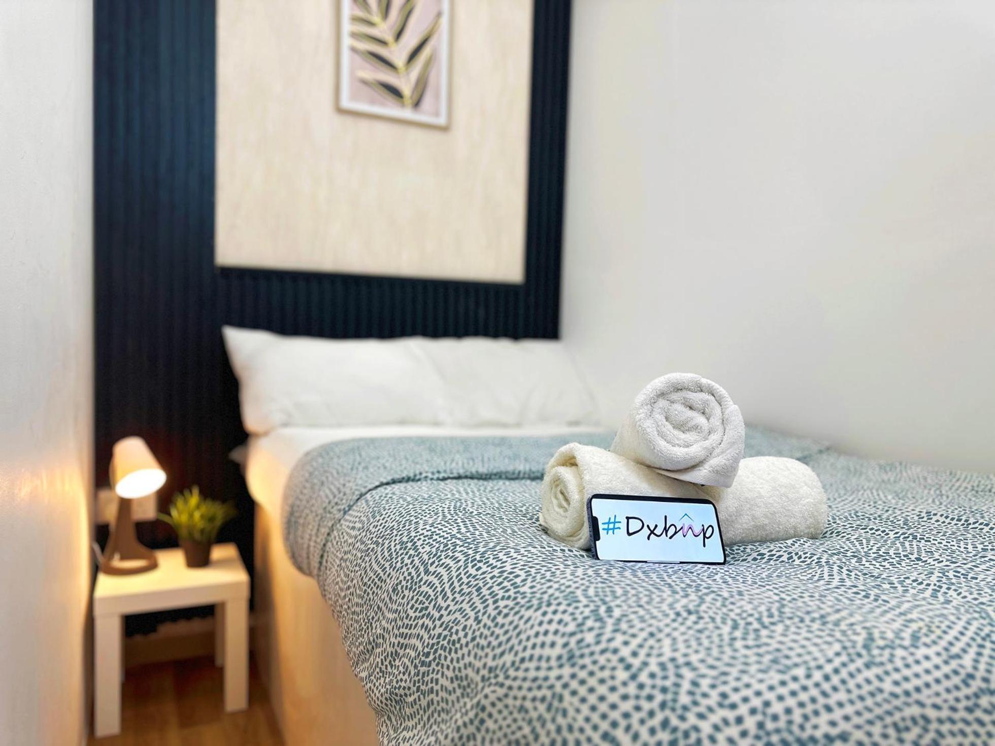 Nomad Partition Room In Barsha Heights 3 Mins To Icm Metro Dubai Bagian luar foto